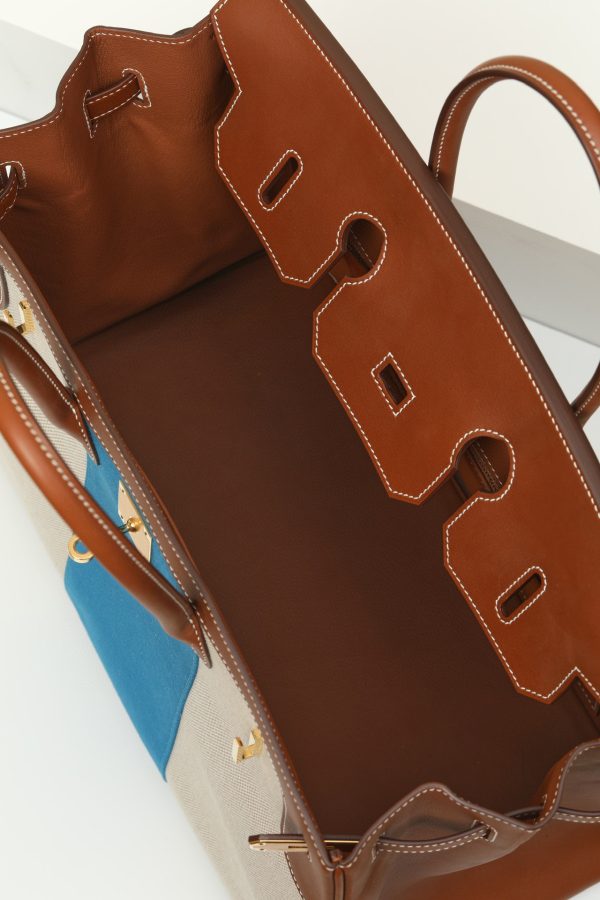 Birkin HSS 35 Barenia and Canvas Gold(37) Gold Hardware - Image 7