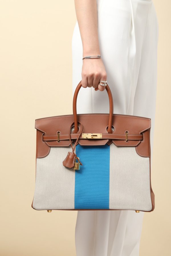 Birkin HSS 35 Barenia and Canvas Gold(37) Gold Hardware - Image 9