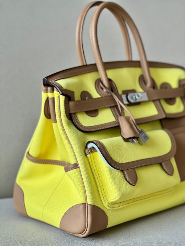 Birkin Cargo 35 Canvas and Swift Lime(9R) and Chai(0M) Palladium Hardware - Image 2
