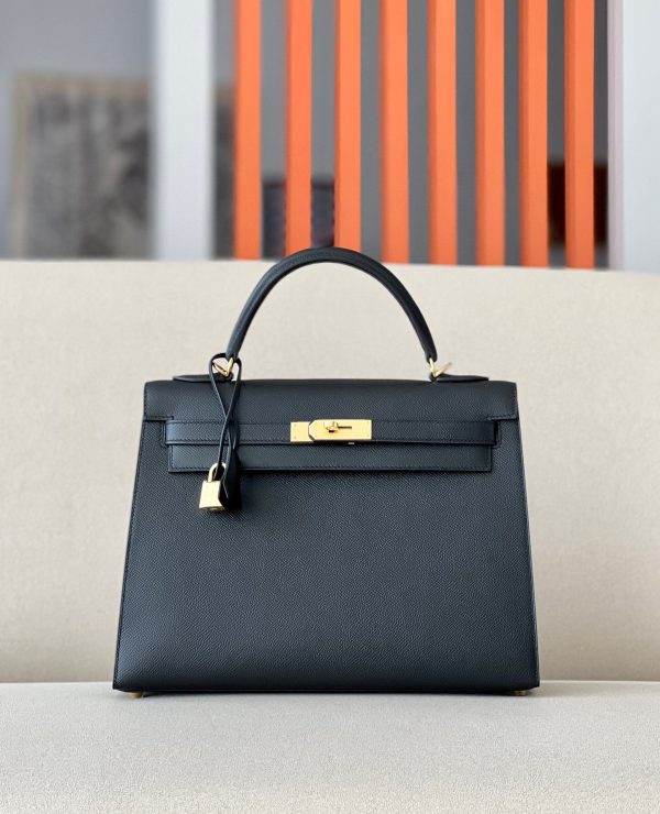 Kelly 32 Epsom Noir(89) Gold Hardware