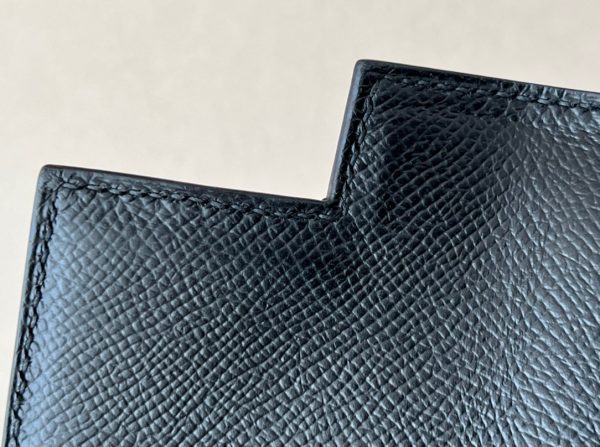 Kelly 32 Epsom Noir(89) Gold Hardware - Image 6