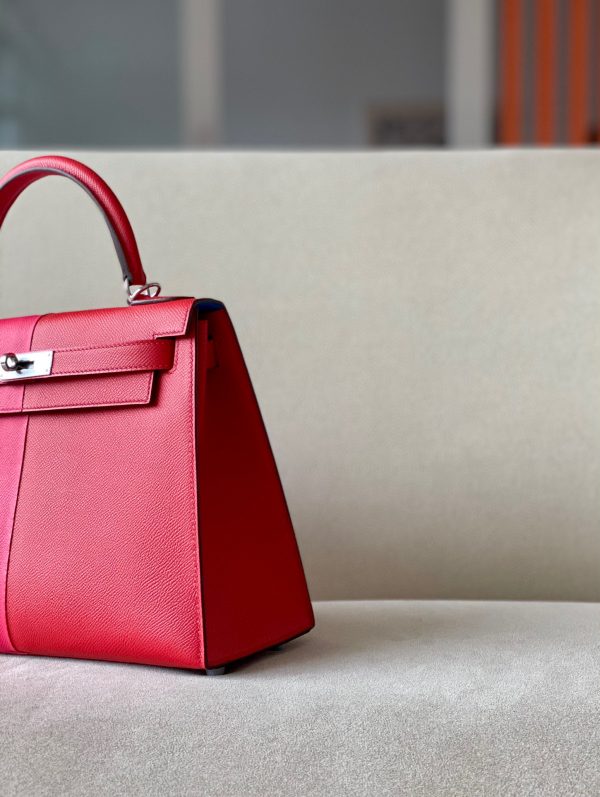 Kelly HSS 28 Epsom Rouge de Coeur(S3) and Rose Extreme(I6) and Blue Zanzibar(B3) Palladium Hardware - Image 3