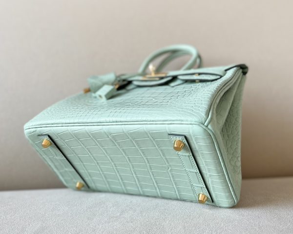 Birkin 25 Matte Alligator Crocodile Menthe Gold Hardware 6U - Image 3