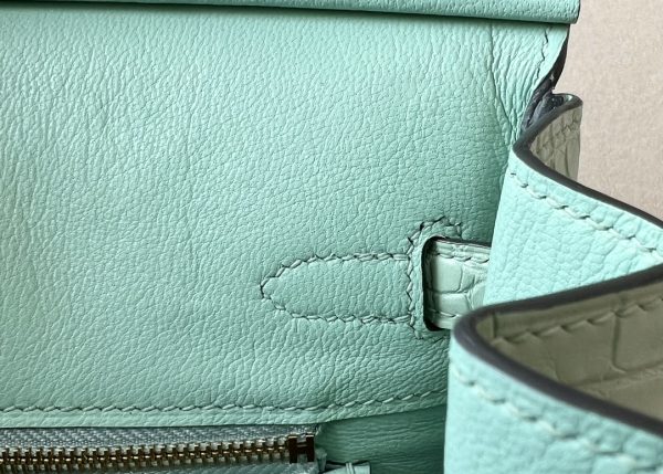 Birkin 25 Matte Alligator Crocodile Two-tone 2H kraft Y1 Vanille Gold Hardware - Image 2