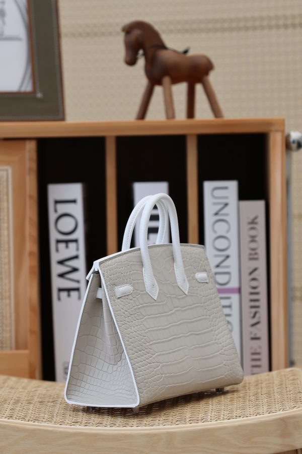 Herm¨¨s Birkin 20 Faubourg Sellier Beton Matte Alligator Palladium Hardware - Image 7