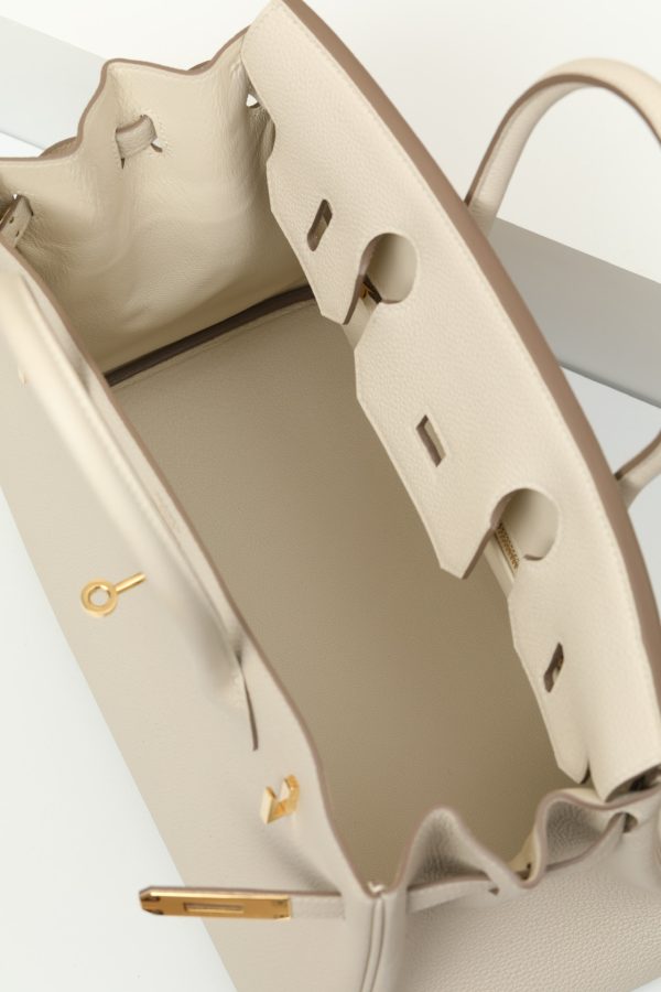 Birkin 30 Togo Craie 10 Gold Hardware - Image 7