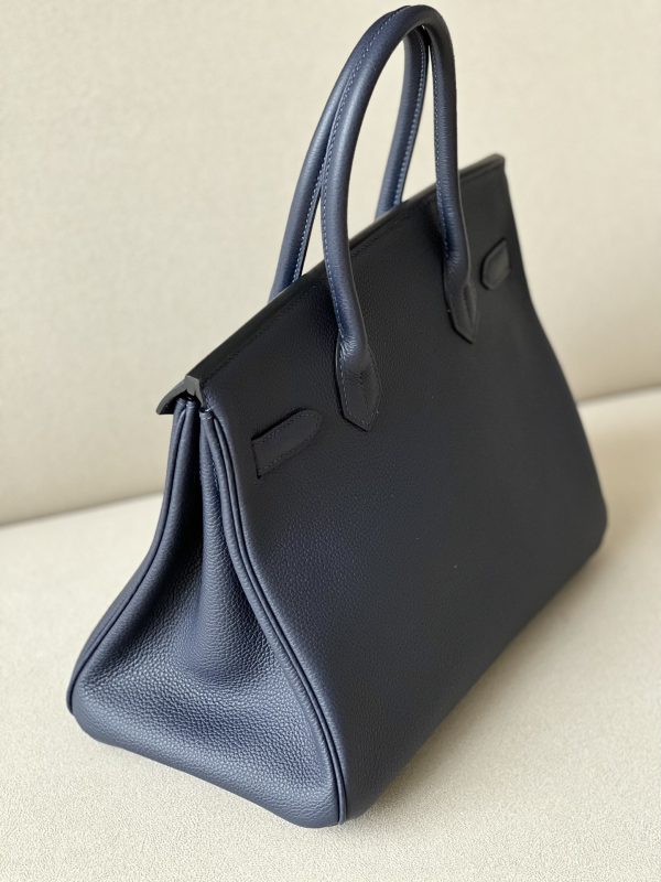 Birkin 30 Togo Blue Nuit 2Z Palladium Hardware - Image 2