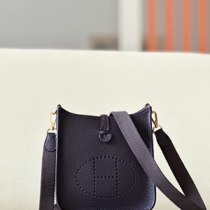 Evelyne TPM Clemence Raisin 59 Gold Hardware
