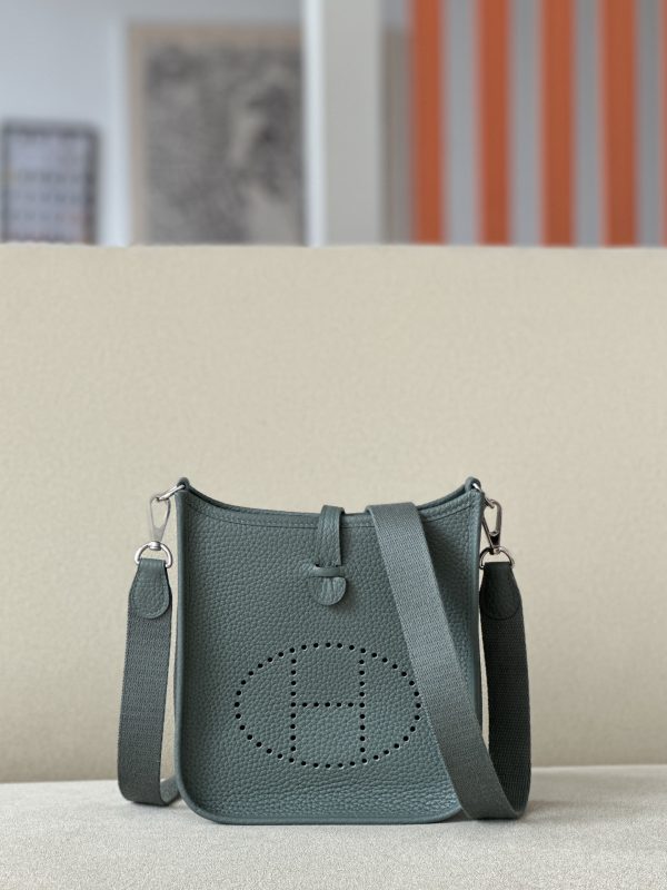 Evelyne PM Clemence Vert Amande 63 Palladium Hardware