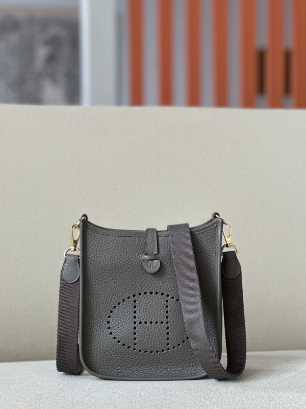Evelyne TPM Clemence ¨¦tain 8F Gold Hardware