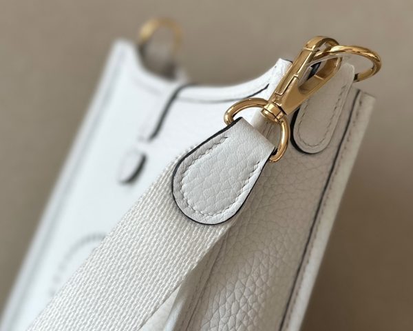 Evelyne TPM Clemence Blanc 01 Gold Hardware - Image 4