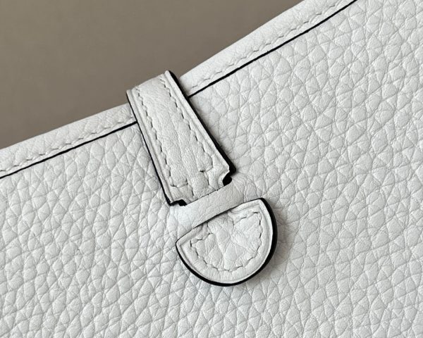 Evelyne TPM Clemence Blanc 01 Gold Hardware - Image 6