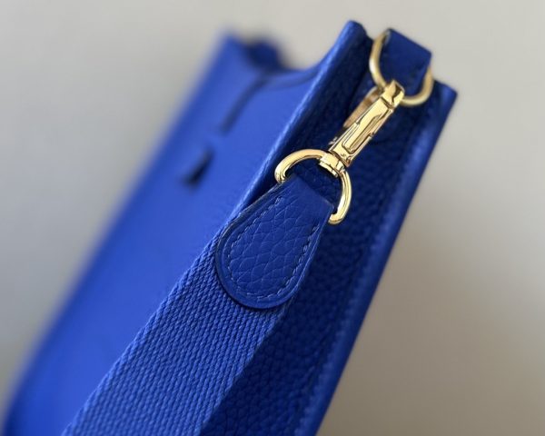 Evelyne TPM Clemence Bleu Frida O8  Gold Hardware - Image 4