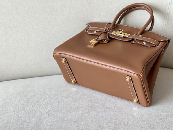 Birkin 30 Swift Gold 37 Gold Hardware - Image 9