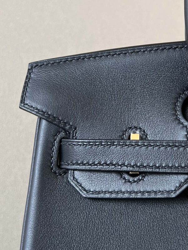 Birkin 25 Swift Noir 89 Gold Hardware - Image 9