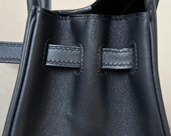 Birkin 25 Swift Noir 89 Gold Hardware - Image 10