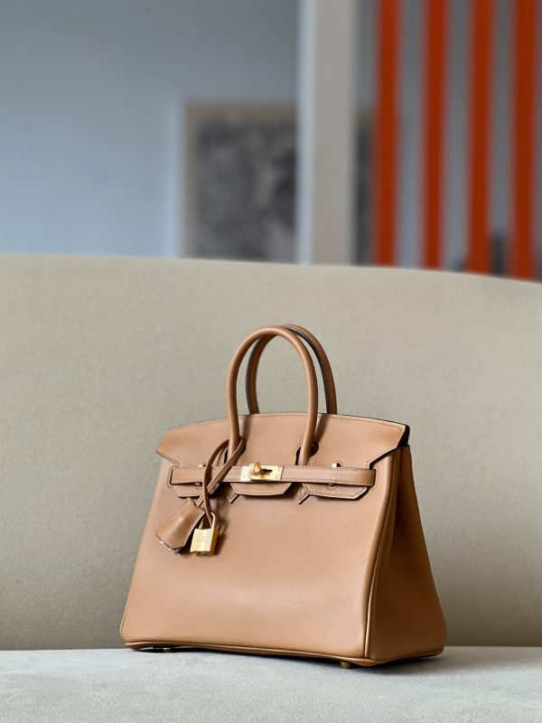 Birkin 25 Swift Chai 0M Gold Hardware - Image 10