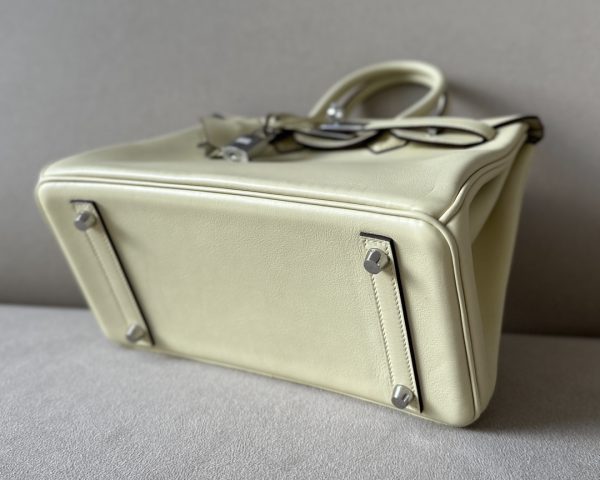 Birkin 25 Swift Jaune Poussin 1Z Palladium Hardware - Image 5