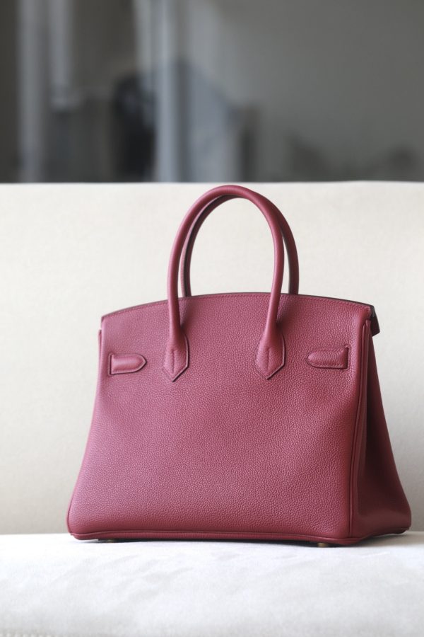 Birkin 30 Togo Rouge Grenade (K1) Gold Hardware - Image 9