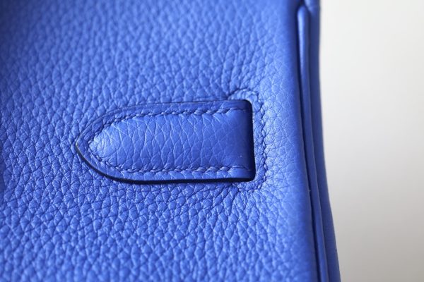 Birkin 30 Togo Bleu Electric (7T) Gold Hardware - Image 3