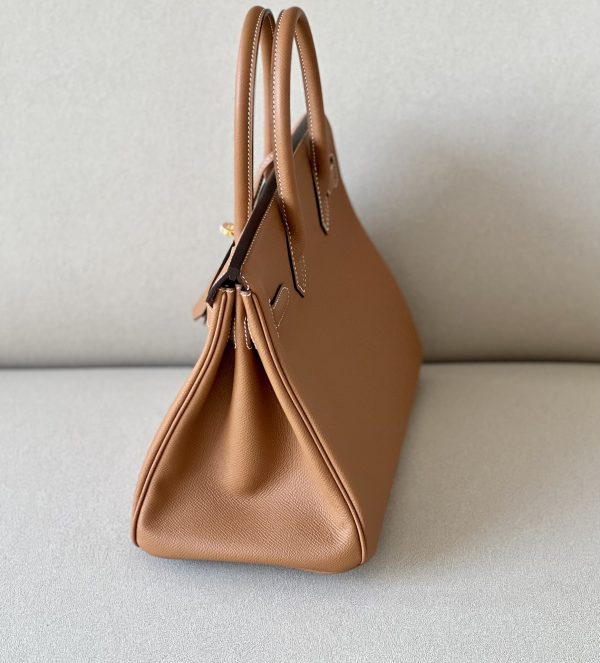 Birkin 30 Epsom Gold(37) Gold Hardware - Image 6