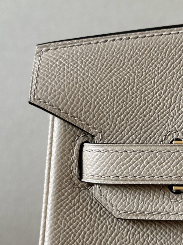 Birkin 25 Epsom Gris Tourterelle(81) Gold Hardware - Image 6