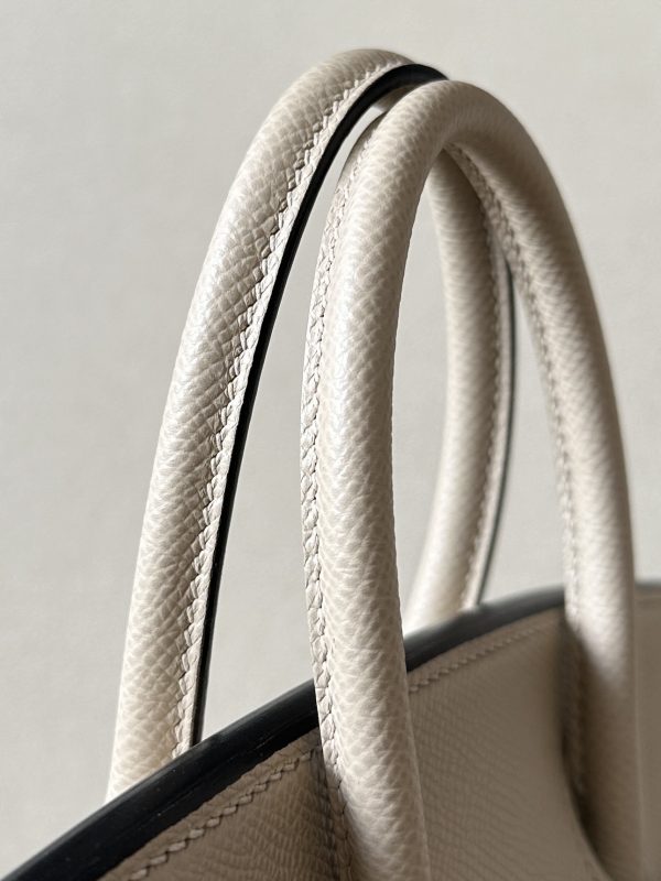 Birkin 25 Epsom Gris Tourterelle(81) Gold Hardware - Image 4
