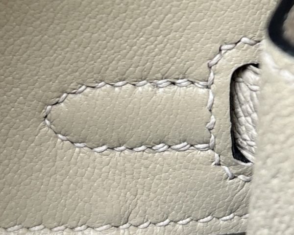 Birkin 25 Epsom Gris Tourterelle(81) Gold Hardware - Image 3