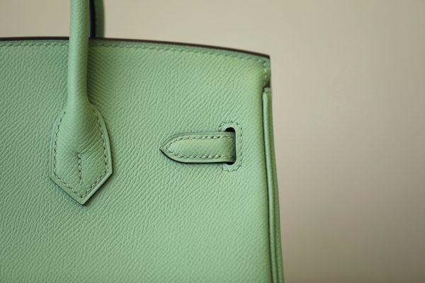 Birkin 25 Epsom Vert Criquet (3I) Gold Hardware - Image 6