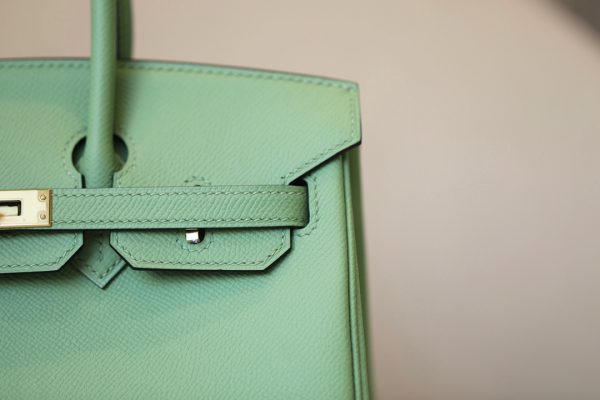 Birkin 25 Epsom Vert Criquet (3I) Gold Hardware - Image 4