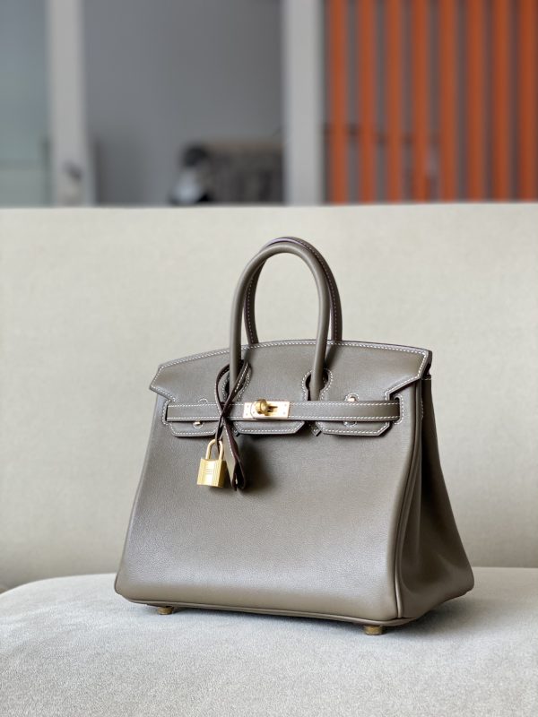 Birkin 25 Swift Etoupe(18) Gold Hardware