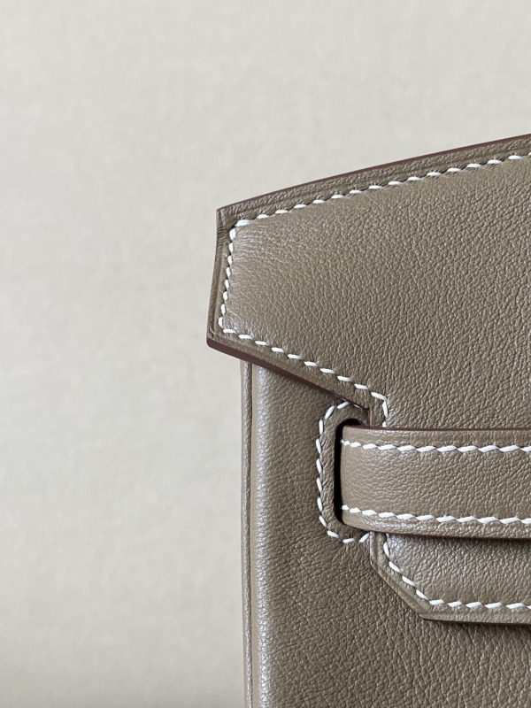 Birkin 25 Swift Etoupe(18) Gold Hardware - Image 7