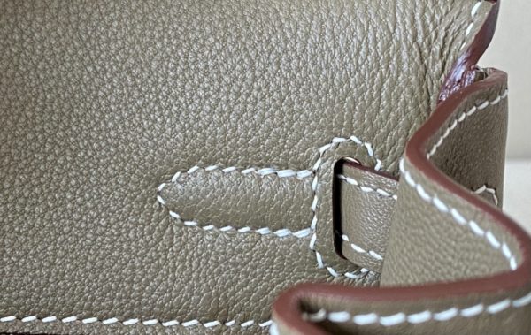 Birkin 25 Swift Etoupe(18) Gold Hardware - Image 9