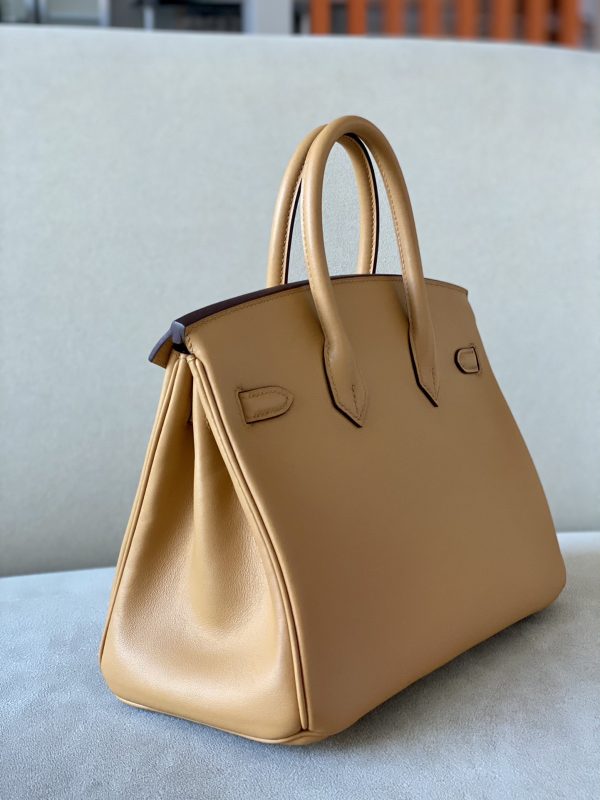 Birkin 25 Swift Biscuit (4B) Gold Hardware - Image 3