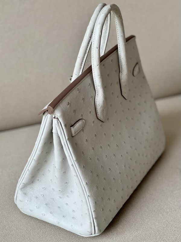 Birkin 30 Ostrich Gris Perle(80) Palladium Hardware - Image 5
