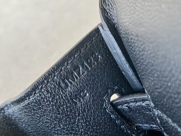 Birkin 25 Ostrich Nior(89) Palladium Hardware - Image 6