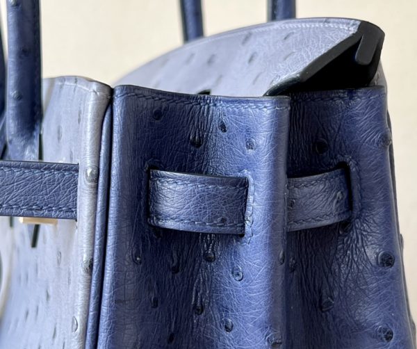 Birkin HSS 25 Ostrich Gris Agate(82) and Bleu Iris(77) Gold Hardware - Image 11
