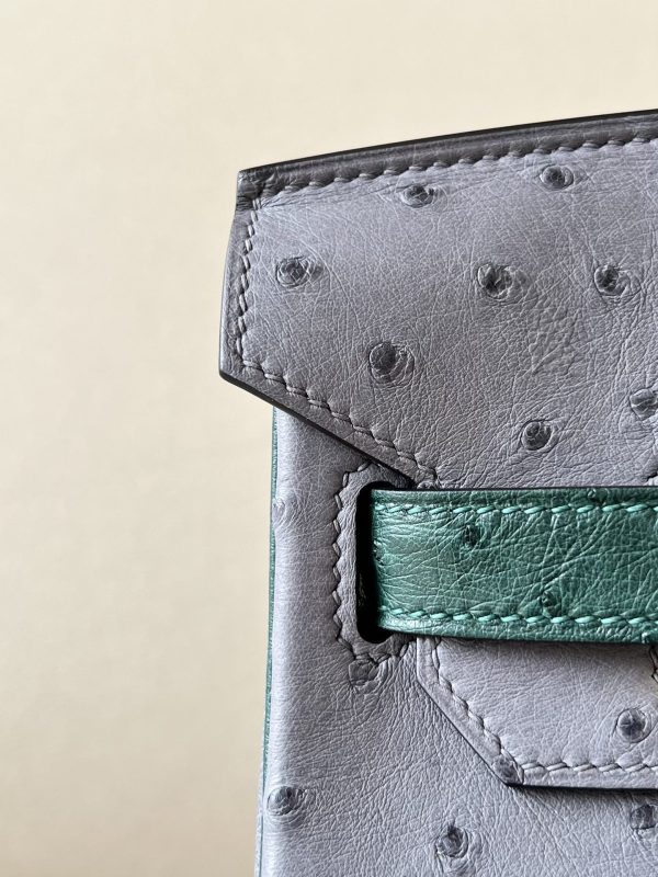 Birkin HSS 30 Ostrich Gris Agate(82)  and Vert Titlen (1T) Gold Hardware - Image 10