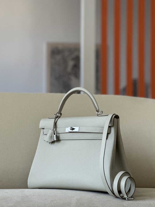 Kelly 35 Togo Gris Perle (80) Palladium Hardware - Image 3