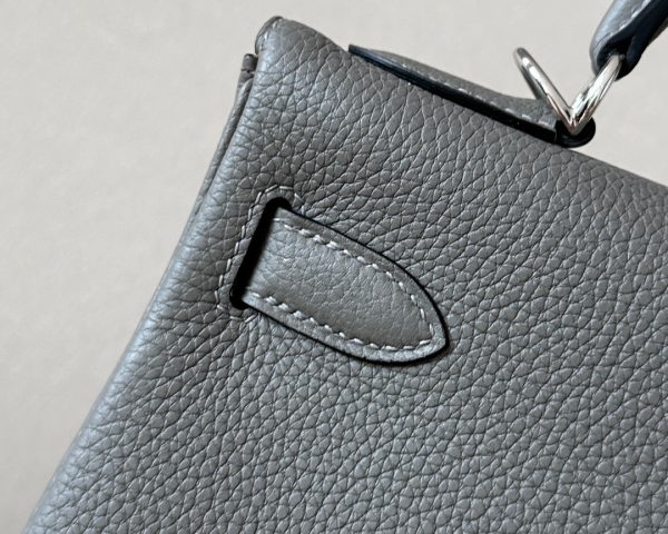 Kelly 28 Togo Gris Meye(0L) Palladium Hardware - Image 10