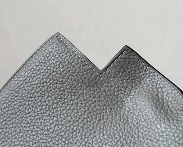Kelly 28 Togo Gris Meye(0L) Palladium Hardware - Image 6