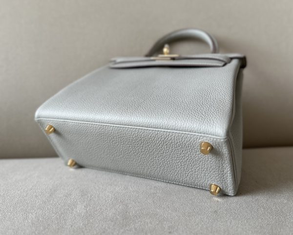 Kelly 25 Togo Gris Perle(80) Gold Hardware - Image 11