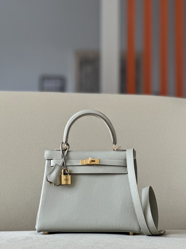 Kelly 25 Togo Gris Perle(80) Gold Hardware - Image 4