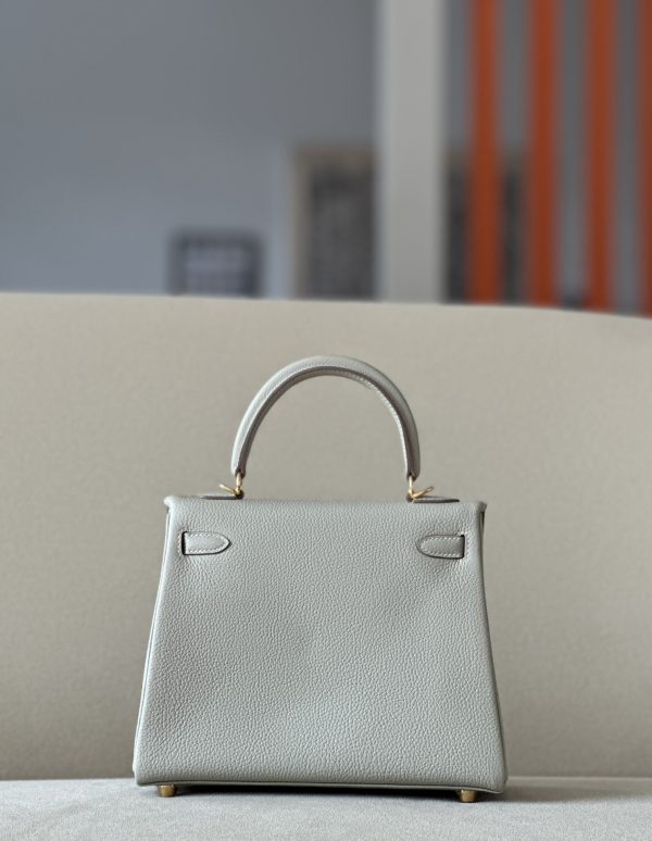 Kelly 25 Togo Gris Perle(80) Gold Hardware - Image 3