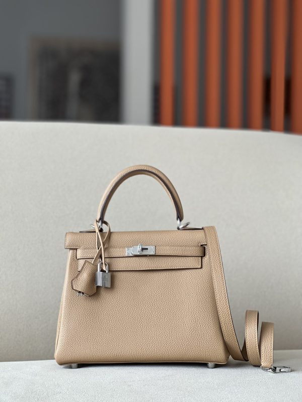 Kelly 25 Togo Chai (0M) Palladium Hardware