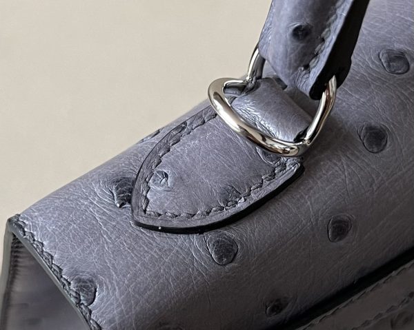 Kelly 25 Ostrich Gris Agate (82) Palladium Hardware - Image 9