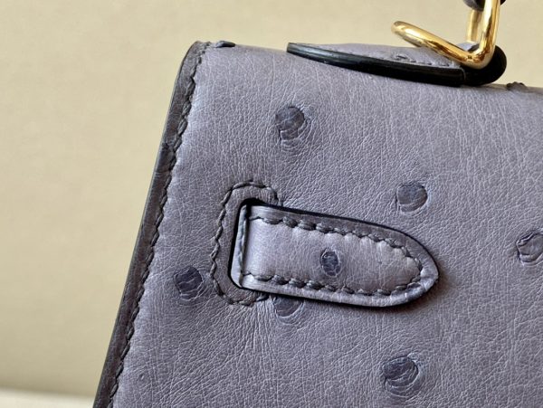 Kelly 25 Ostrich Gris Agate (82) Gold Hardware - Image 8