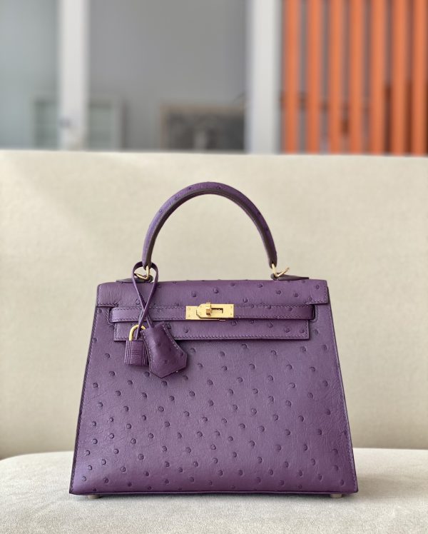Kelly 25 Ostrich Anemone(P9) Gold Hardware