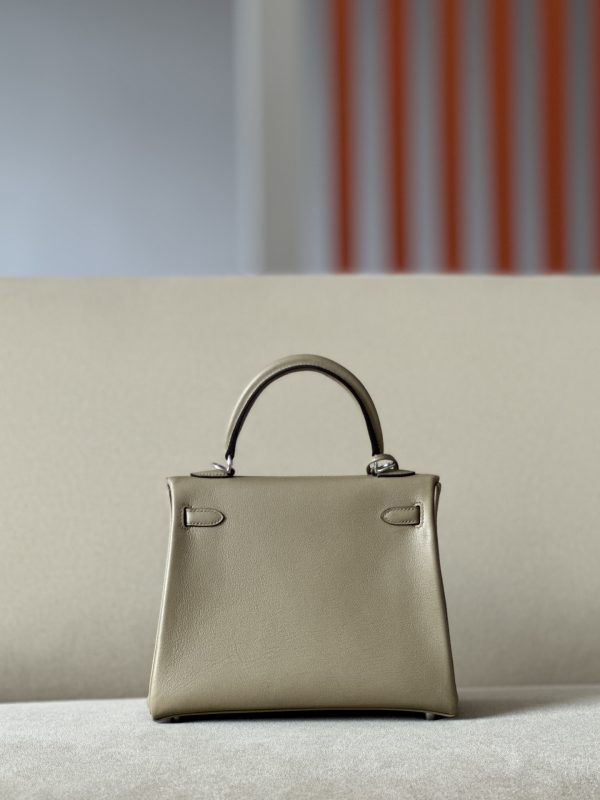 Kelly 25 Swift Beige Marfa (8Q) Palladium Hardware - Image 3
