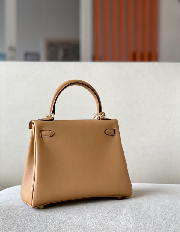 Kelly 25 Swift Chai (0M) Gold Hardware - Image 3